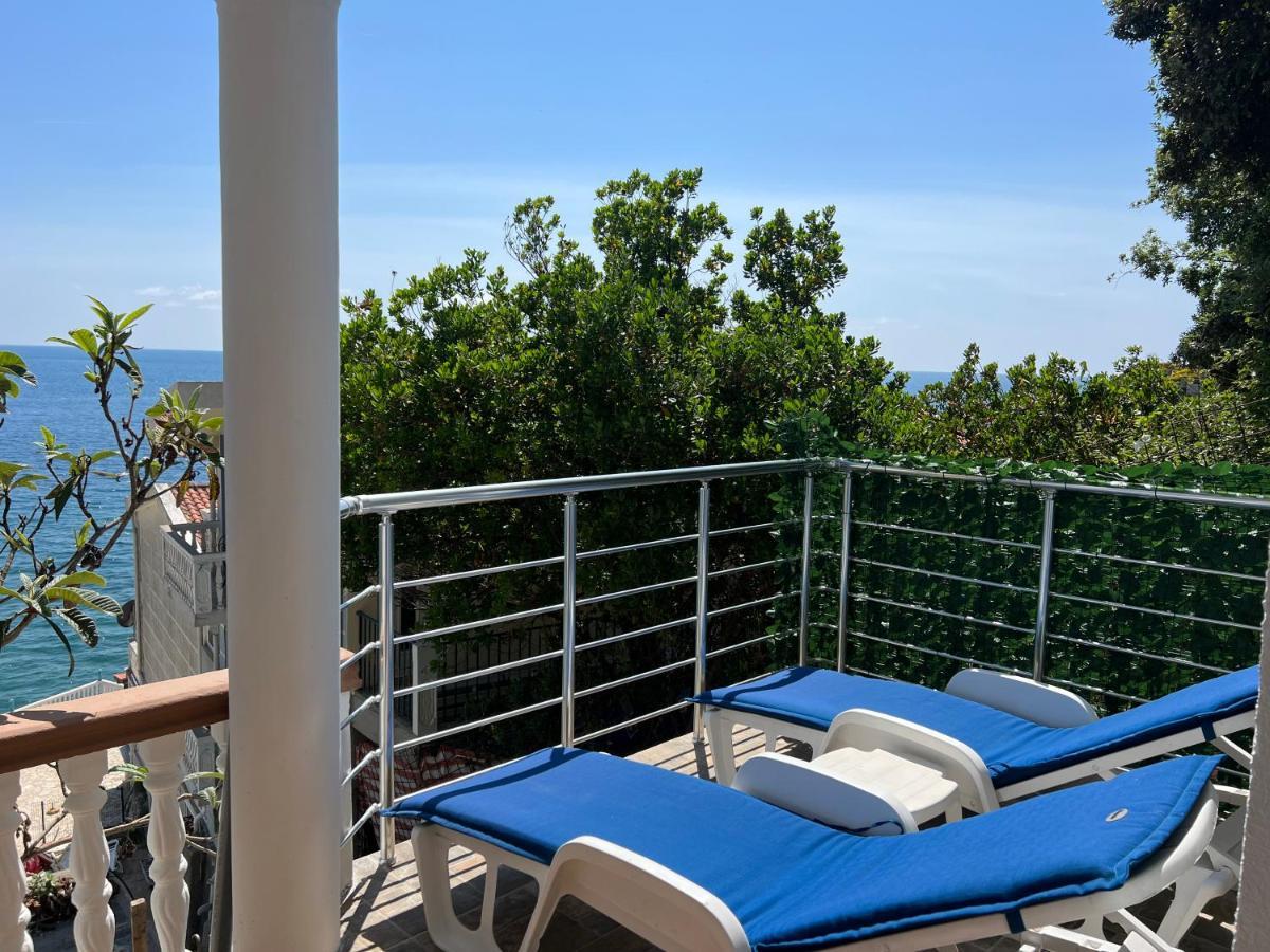 Azzure Apartment Ulcinj Ngoại thất bức ảnh