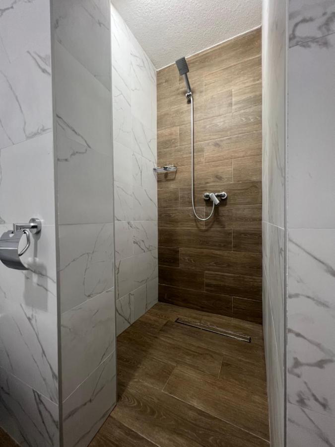 Azzure Apartment Ulcinj Ngoại thất bức ảnh